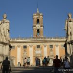 Place du Capitole à Rome avec les statues des Dioscures