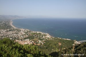 photo de la plage de san felice circeo