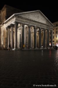 Photo of the Pantheon of Rome