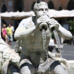 Piazza Navona: statues