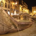 Fontaine de la Barcaccia Place d'Espagne