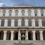 Photo de la façade du Palais Berberini à Rome