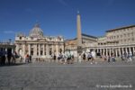 Vue de la Place Saint-Pierre à Rome, Vatican