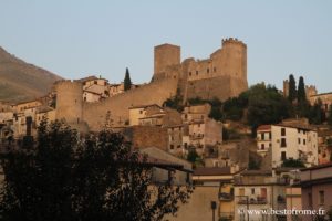 Foto di Itri e del castello nel Lazio