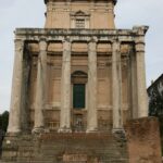 Temple d'Antonin et de Fausrine à Rome