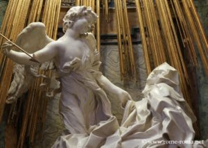 Photo de la Chapelle Cornaro avec l'extase de Sainte Thérèse du Bernin dans l'église Santa Maria della Vittoria à Rome