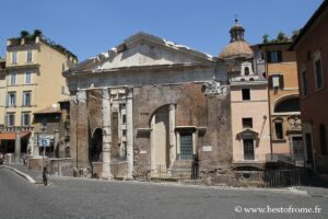 Pórtico de Octavio en Roma