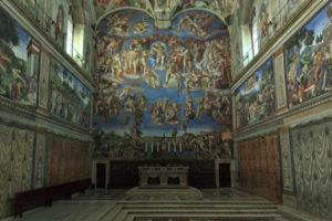 Photo de la Chapelle Sixtine avec le Jugement Dernier de Michel-Ange